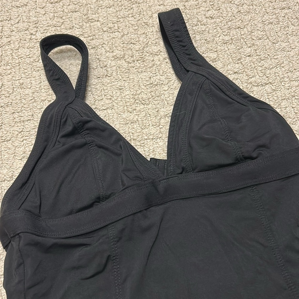 Athleta bathing suit top! - Picture 2 of 7